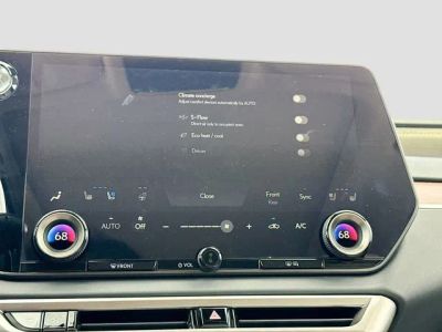 2026 Lexus RX — photo 36 view
