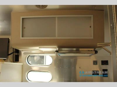 2025 Airstream Caravel — photo 24 view