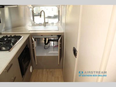 2025 Airstream Caravel — photo 30 view