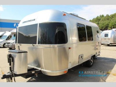 2025 Airstream Caravel — engine compartment view