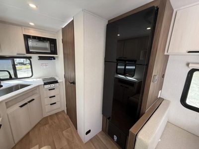 2026 Winnebago Access - Photo 20