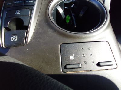 2023 Toyota Camry - Photo 17