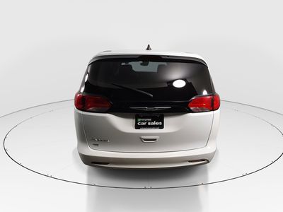 2023 Chrysler Voyager - Photo 6