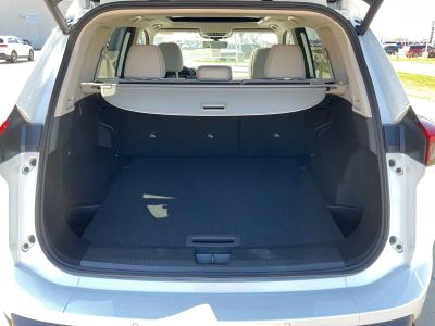 2026 Nissan Rogue — photo 17 view