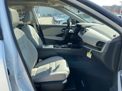 2026 Nissan Rogue — photo 15 view