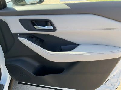 2026 Nissan Rogue — photo 21 view