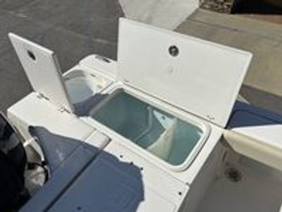 2026 Robalo 226 Cayman - Photo 15