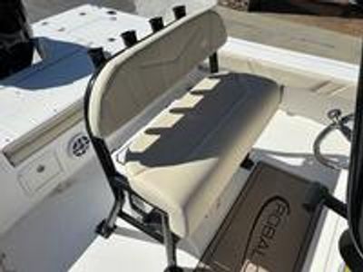 2026 Robalo 226 Cayman - Photo 9