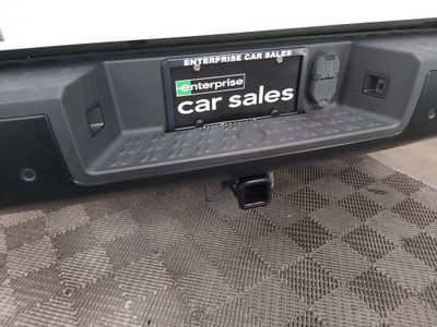 2022 Nissan Titan - Photo 16
