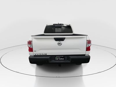 2022 Nissan Titan - Photo 6
