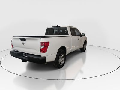 2022 Nissan Titan - Photo 7