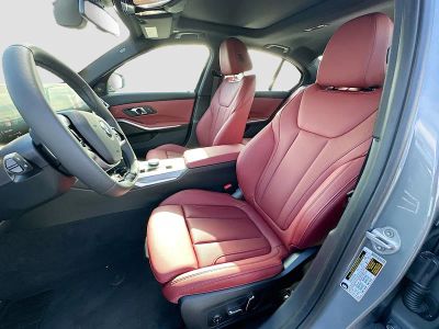 2026 BMW 3 Series — photo 15 view