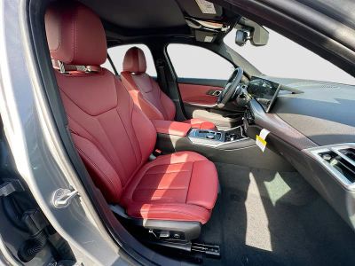 2026 BMW 3 Series — photo 23 view