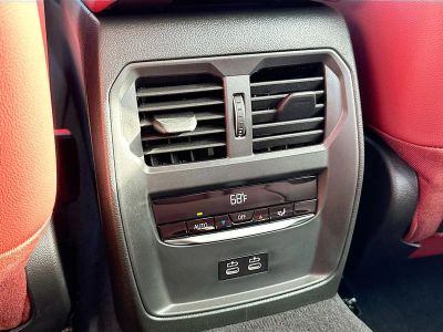 2026 BMW 3 Series — photo 20 view