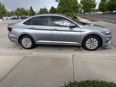 2019 Volkswagen Jetta — interior view