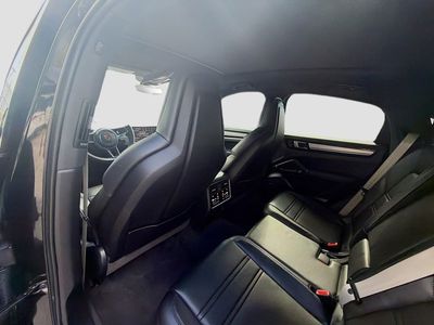 2023 Porsche Cayenne - Photo 22