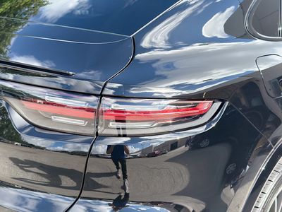 2023 Porsche Cayenne - Photo 25