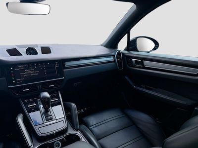 2023 Porsche Cayenne - Photo 19