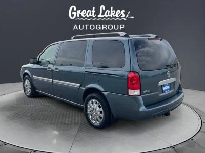 2006 Buick Terraza — rear three-quarter view