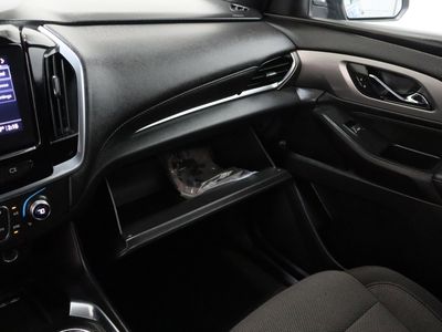 2022 Chevrolet Traverse FWD - Photo 25