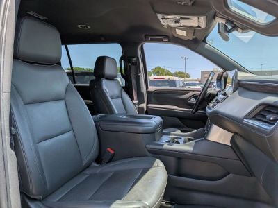 2022 Chevrolet Suburban - Photo 25
