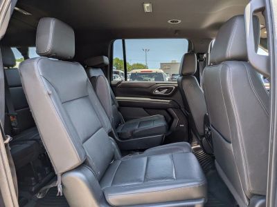 2022 Chevrolet Suburban - Photo 24