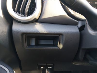 2024 Nissan Versa - Photo 12