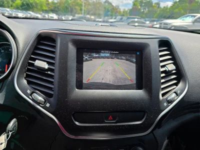 2019 Jeep Cherokee — photo 23 view