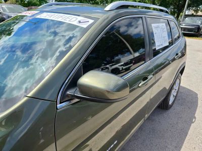 2019 Jeep Cherokee — photo 10 view