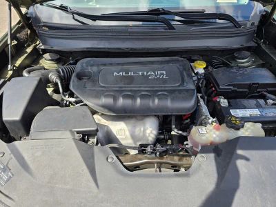 2019 Jeep Cherokee — photo 12 view
