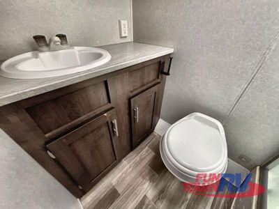 2020 Forest River RV Wildwood X-Lite - Photo 25