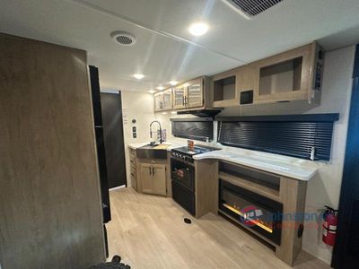 2026 Forest River RV Cherokee Grey Wolf Black Label - Photo 10