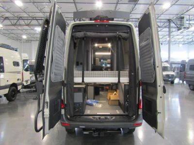 2025 Winnebago REVEL - Photo 2