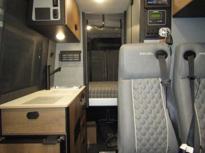 2025 Winnebago REVEL - Photo 5