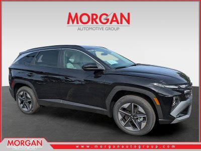 2026 Hyundai TUCSON HYBRID SEL in Ash Black — front three-quarter view