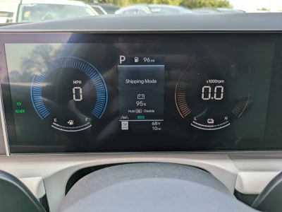 2026 Hyundai TUCSON HYBRID — photo 25 view