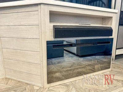 2024 Forest River Wildwood Grand Lodge - Photo 17