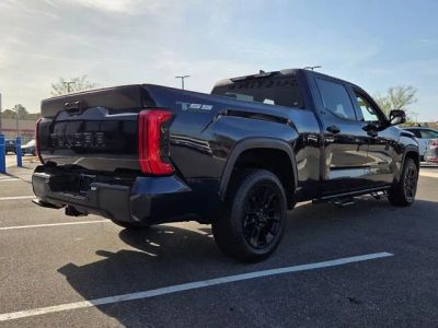 2023 Toyota Tundra — photo 12 view