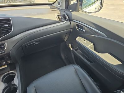 2022 Honda Ridgeline - Photo 12