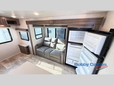 2022 Forest River RV Flagstaff Super Lite - Photo 4