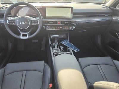 2025 Kia K5 — photo 7 view