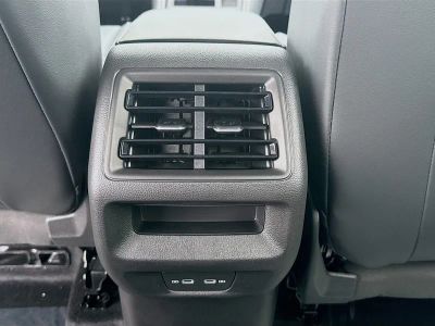 2026 Volkswagen Tiguan — photo 19 view