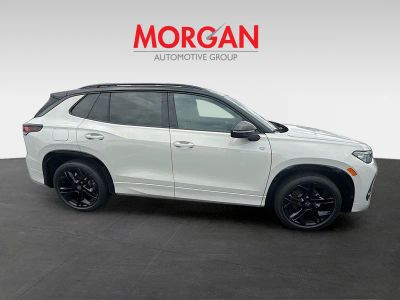 2026 Volkswagen Tiguan — photo 8 view