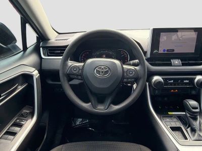 2024 Toyota RAV4 — photo 16 view