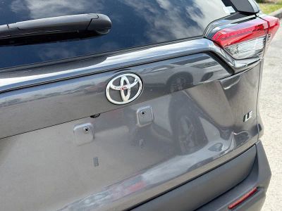 2024 Toyota RAV4 — photo 11 view