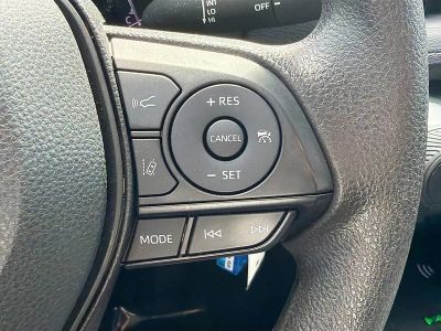 2024 Toyota RAV4 — photo 34 view