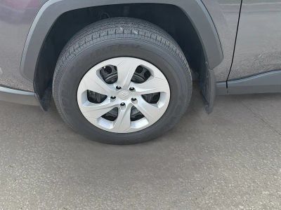 2024 Toyota RAV4 — photo 38 view