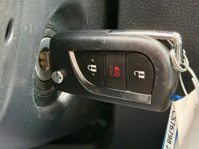 2024 Toyota RAV4 — photo 32 view