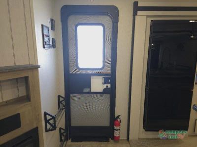 2024 Palomino Puma - Photo 19