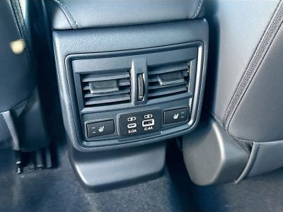 2026 Subaru Outback — photo 18 view